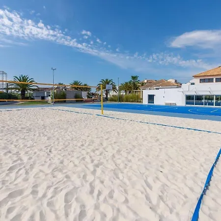 Апартаменты Terrace Flat With Magnificient View