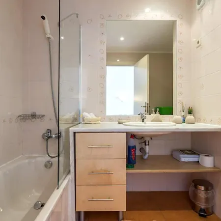 Апартаменты Terrace Flat With Magnificient View *